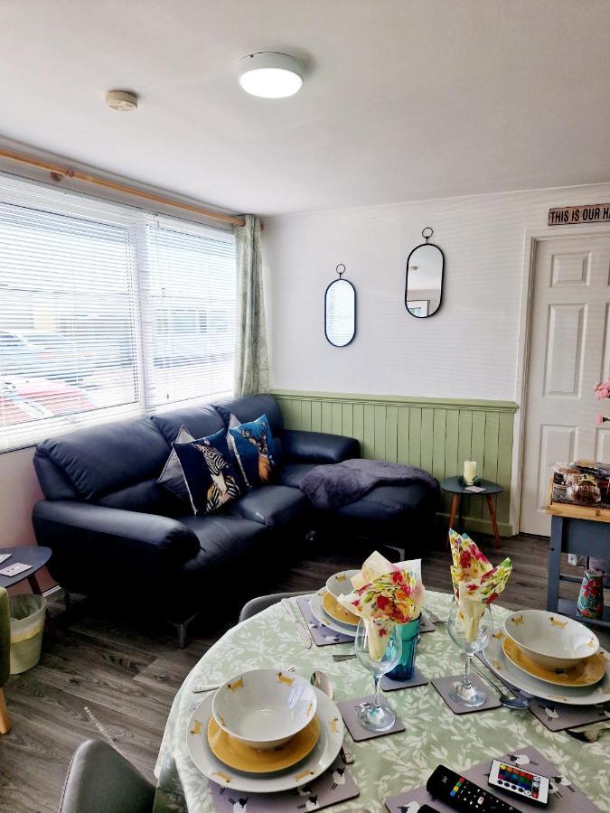 Chalet Ty Lilli Wen Sleep 6 Kidwelly Екстериор снимка